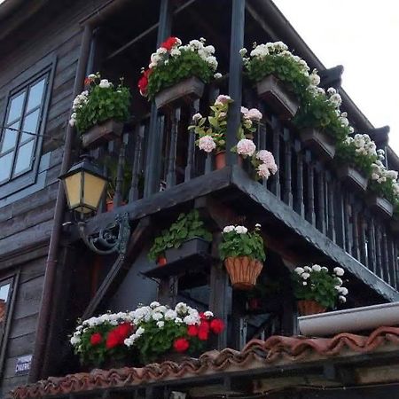 内塞伯尔 The Old House酒店 外观 照片